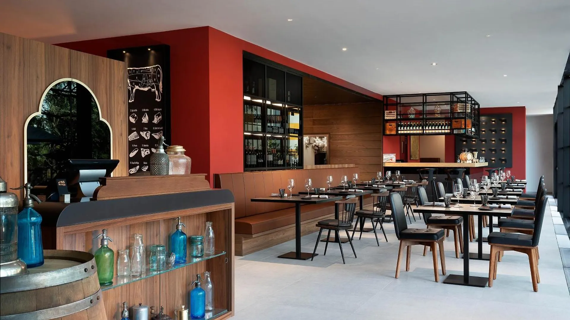 Sheraton Milan San Siro 4*,