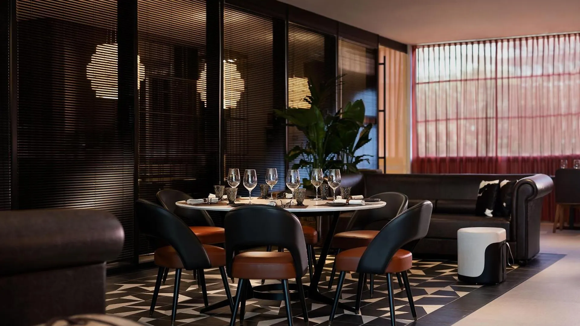 Sheraton Milan San Siro 4*,  إيطاليا